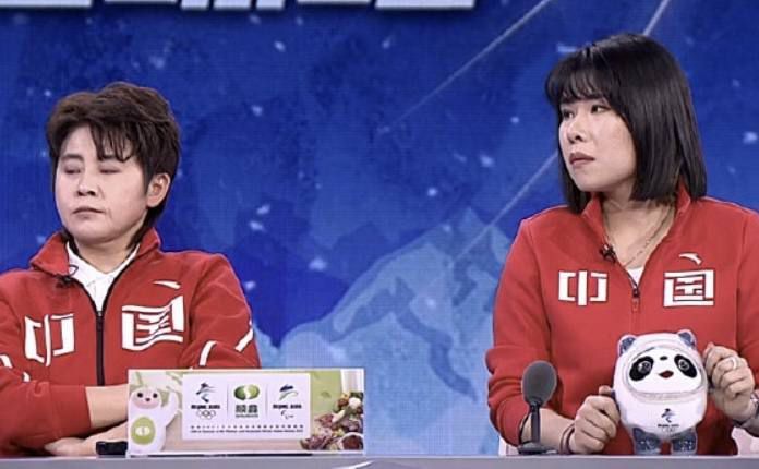 在他看来，从蒙太奇里产生不出新式电影的真实。